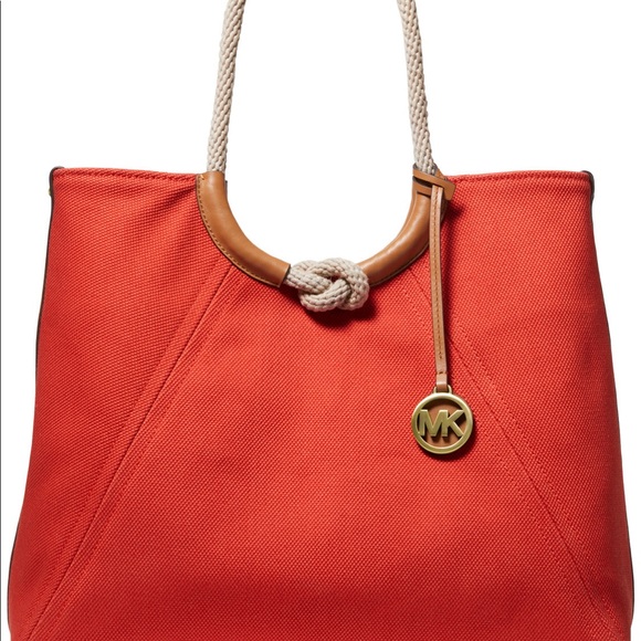 Pretty ISLA 🌴 terracota shoulder tote - Picture 5 of 8